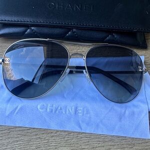 CHANEL Pilot Aviator Sunglasses